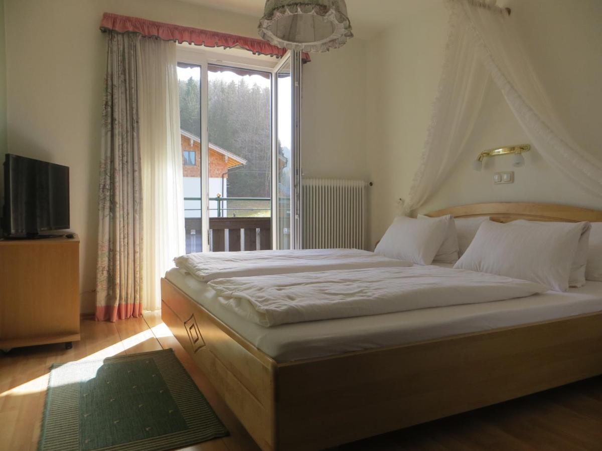 Garni Haus Jagerwirt Hotel Fuschl am See Exterior photo